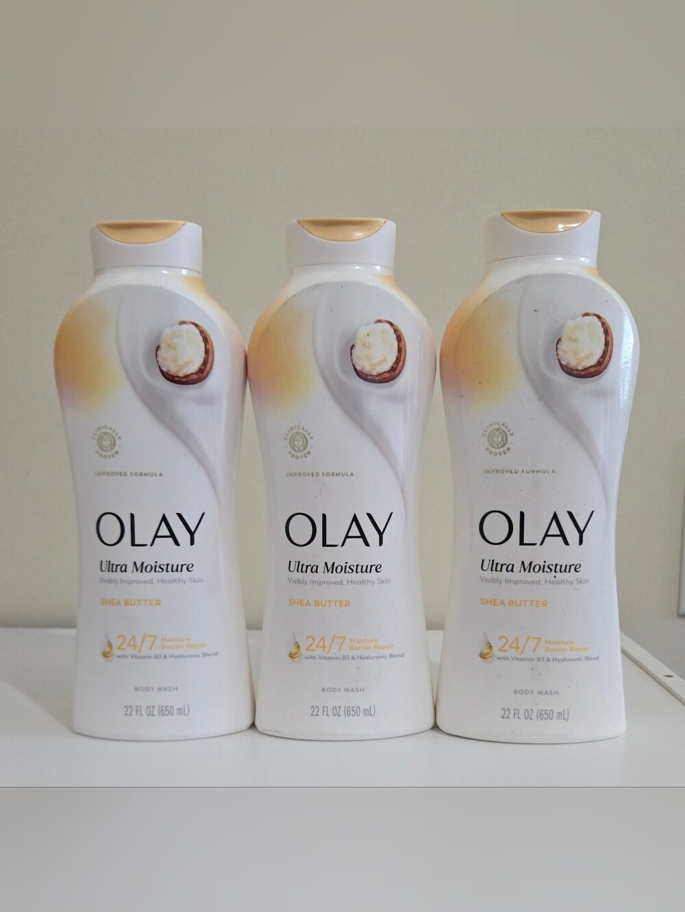 New OLAY Ultra Moisture Shea Butter Body Wash Set, 3 Bottles 22oz Ea